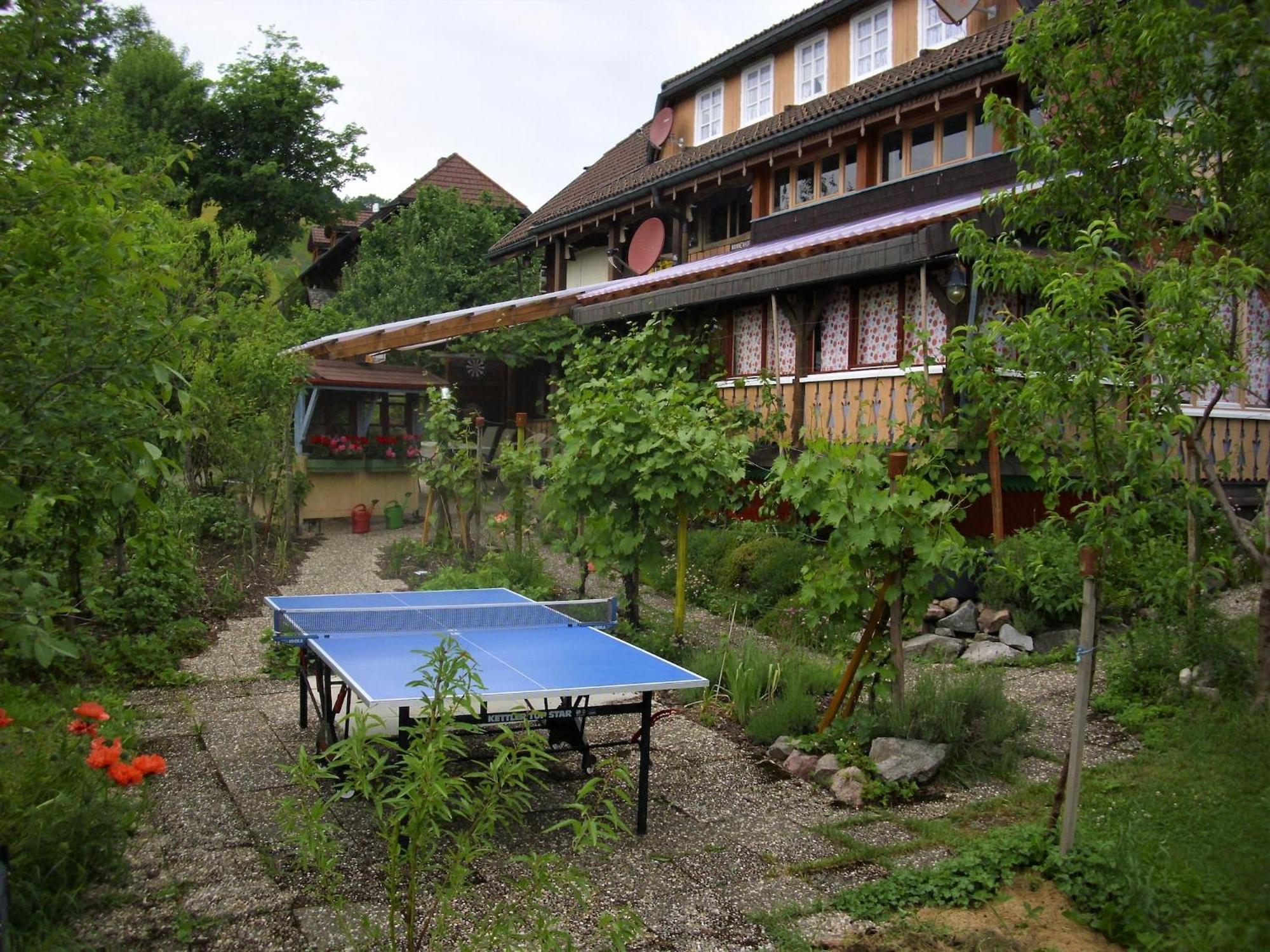 Pleasant apartment in Bernau Innerlehen with garden Exterior foto